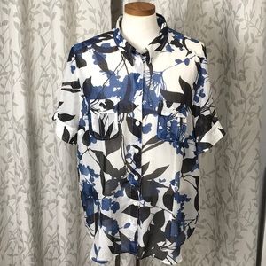 Devernois Cotton-Silk button down Flower shirt. Short sleeve. Size XL 18(EU 50).